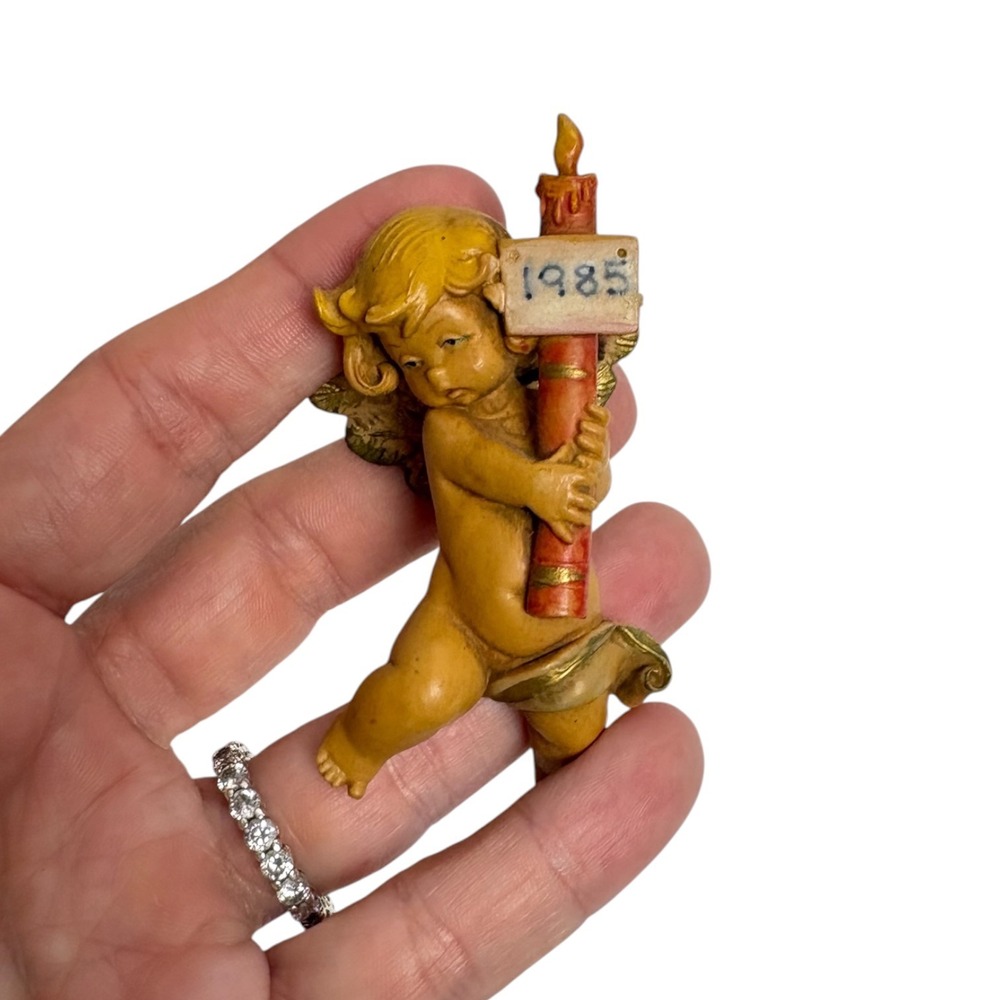 Vintage Depose Italy 1985 Cherub Angel Ornament Gold Wings Figurine